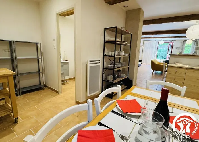 Le Cazal Dom wakacyjny